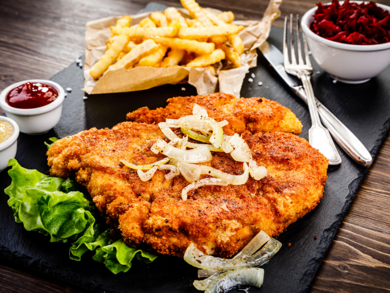 Tavuk Schnitzel  (sos eşliğinde)